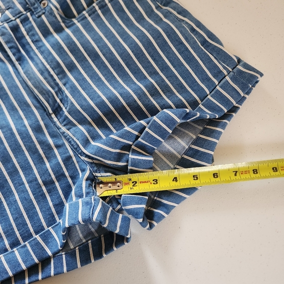 American Eagle Denim Jean Shorts Mom Short Striped Size 2 Stretch High Rise - Picture 8 of 8